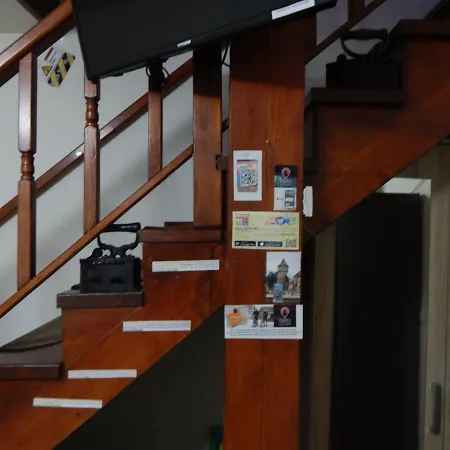 4 Apartment *